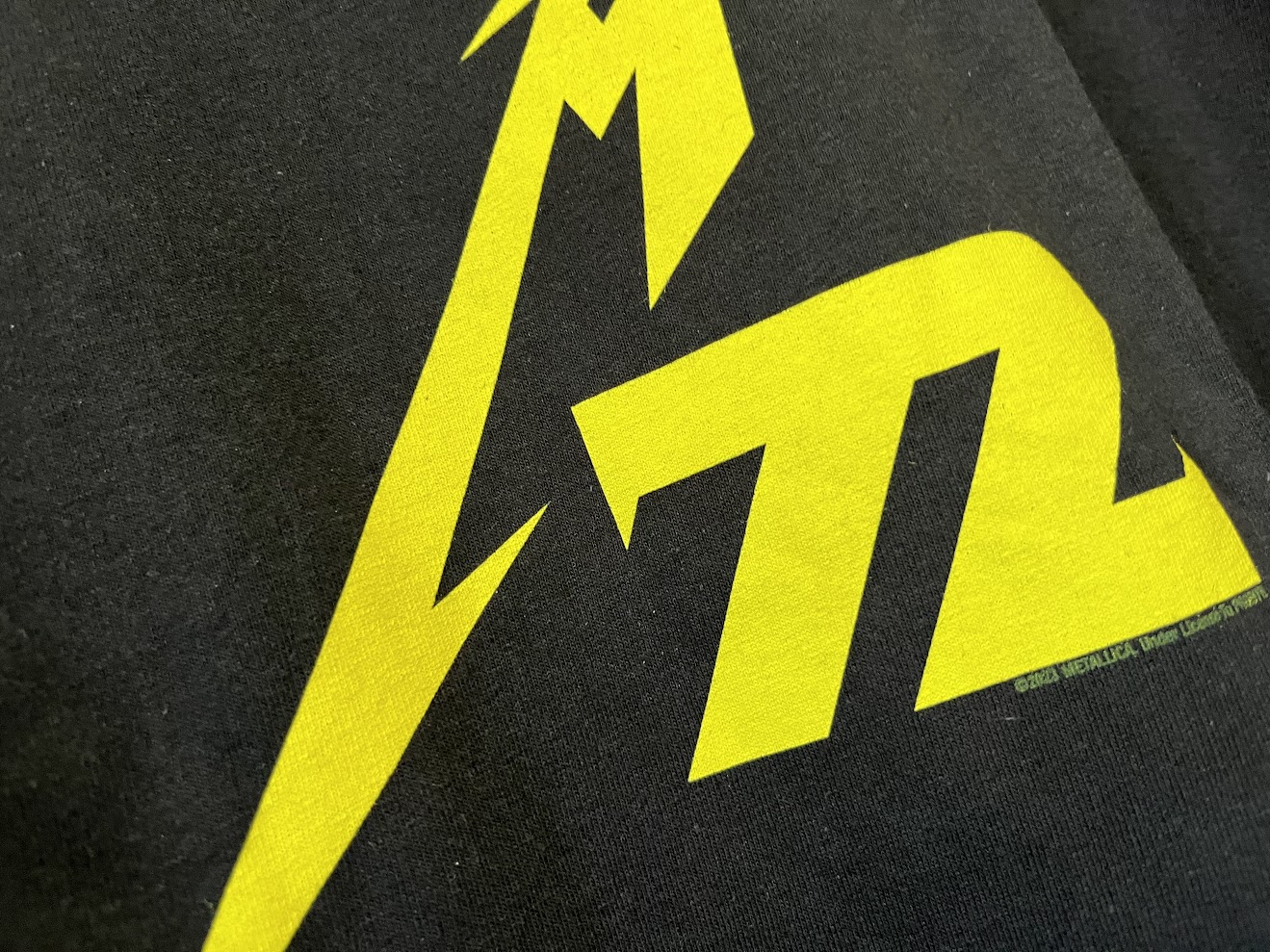 �ں߸�ͭ���METALLICA (�᥿�ꥫ) Strobes �֥��ȥ��ܡ� T����� 3XL������