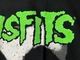 �ں߸ˤ����MISFITS (�ߥ��ե��å�) GLOW JUREK SKULL �֥������������å���������� T����� XXL������