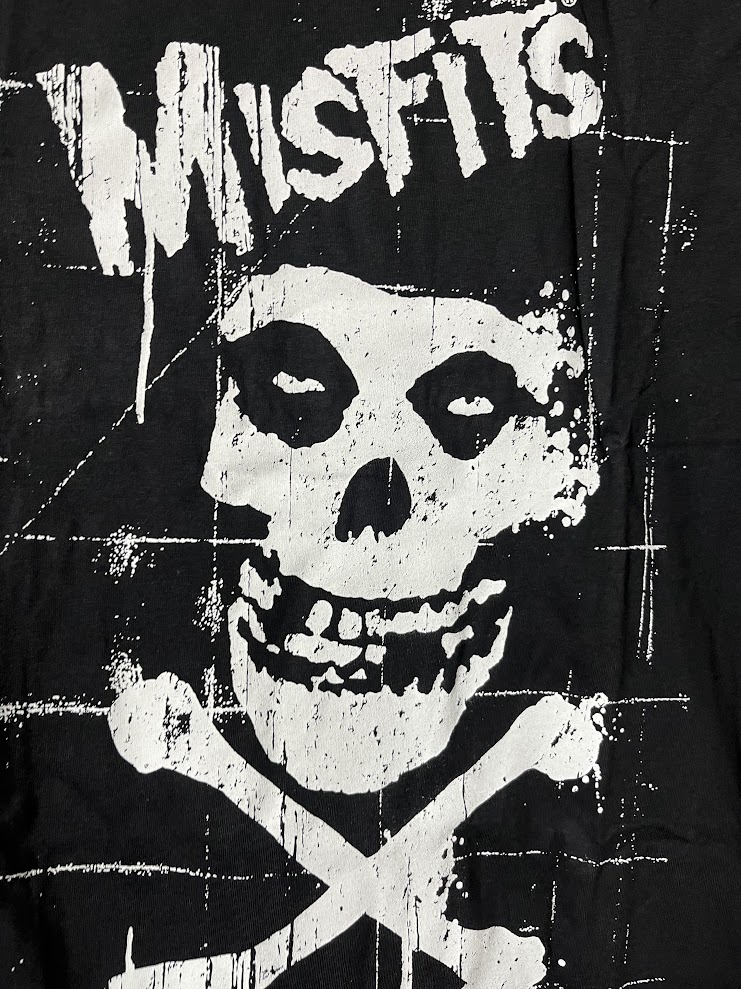 �ں߸ˤ����MISFITS (�ߥ��ե��å�) CROSS BONES �֥��������ܡ���� T����� XXL������
