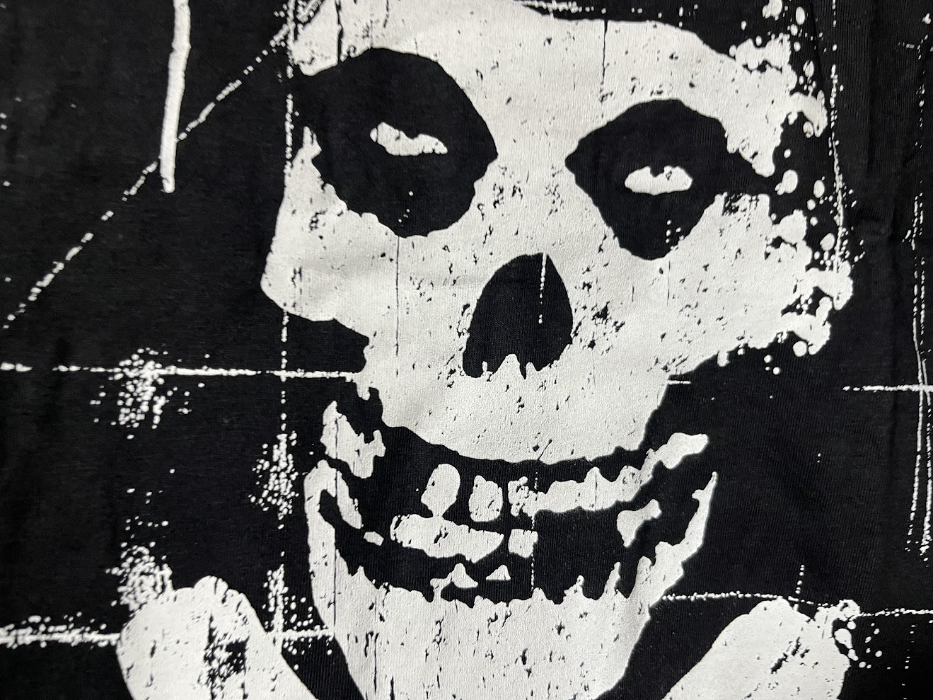 �ں߸ˤ����MISFITS (�ߥ��ե��å�) CROSS BONES �֥��������ܡ���� T����� XXL������
