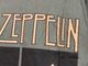 �ں߸ˤ����LED ZEPPELIN (��åɡ��ĥ��åڥ��) SYMBOLS IN BLACK SQUARE  �֥���ܥ롦���󡦥֥�å��������������� T����ġʥ��꡼�֡� S������