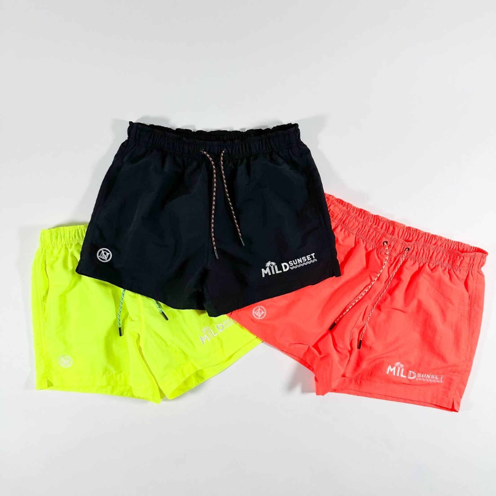 Versatile Nylon Shorts | パンツ | MILDSUNSET