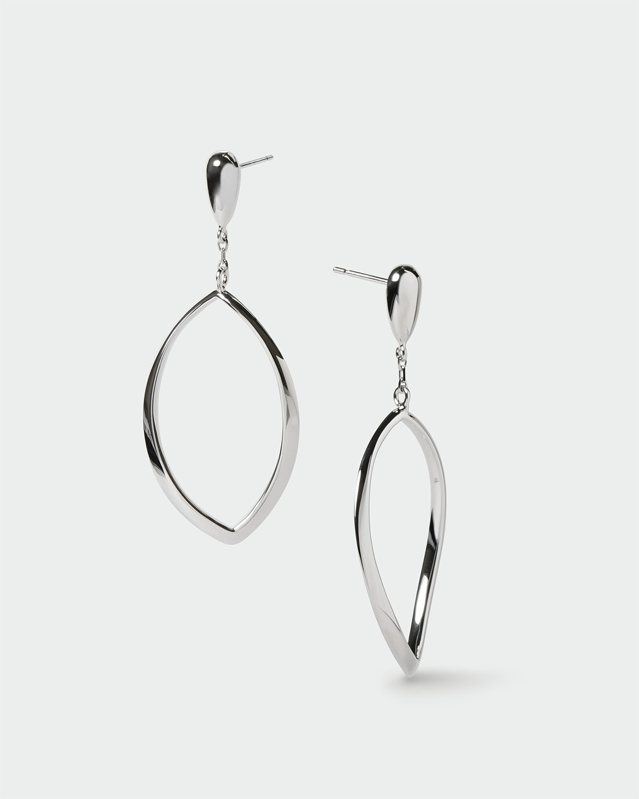 Misty ミスティ ピアス 2点 まとめ売り ピアス -MISTY COLLECTION ONLINE STORE-