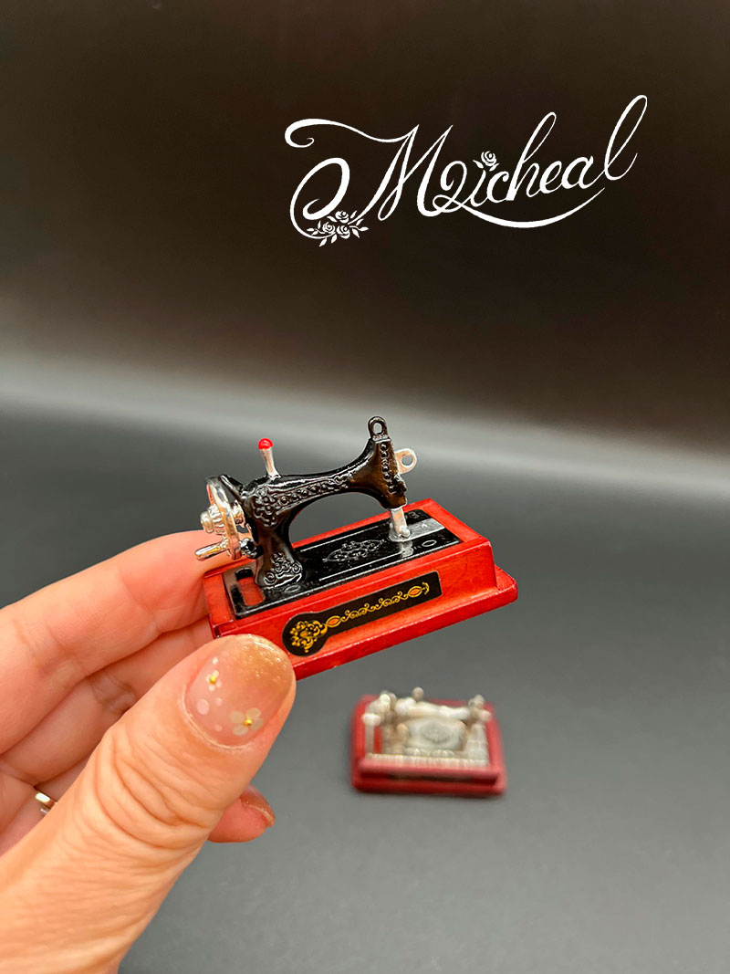 �����Υߥ˥��奢���쥯�����1/12����ƥ������֥�å��ߥ���AZB3340