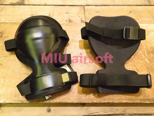 ARC'TERYX アークテリクス 膝パッド ブラック ARC'TERYX アークテリクスリーフ Arc'teryx LEAF Combat Knee