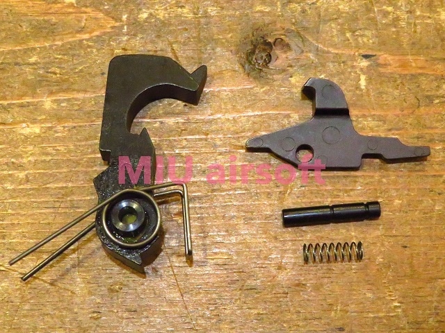 VFC GBB純正ﾊﾟｰﾂ ｽﾃｨｰﾙﾊﾝﾏｰ＆ﾃﾞｨｽｺﾈｸﾀｰｾｯﾄ M4/HK416用 | メーカー別