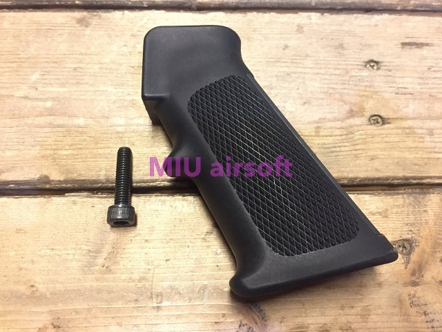 VFC 純正ﾊﾟｰﾂ M4 GBB ﾘｱﾙｻｲｽﾞA2ｸﾞﾘｯﾌﾟ BK | メーカー別
