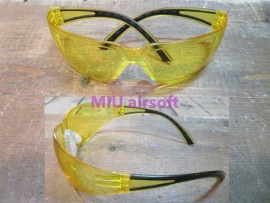 Laylax �����̎Î����ގ׎� �����ێ�