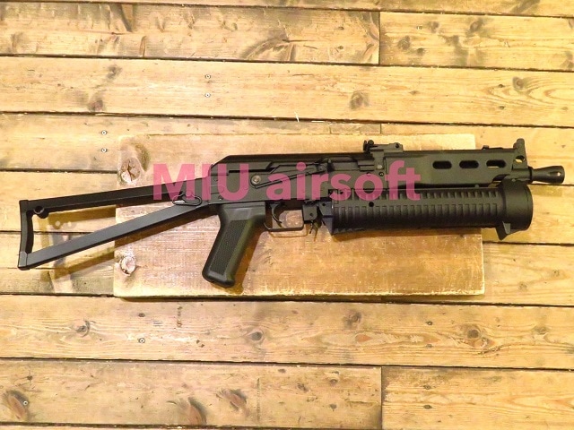 GoldenEagle PP-19 BIZON ��ư���ގ�