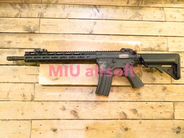 電動ガン3点セット　mc51 AUG m16 電動ガン3点セット mc51 AUG m16 M16 電動ガン 電動ガン3点セット