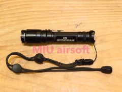 Element SureFire̎ E2L Outdoorsman Q5 LED̎׎׎