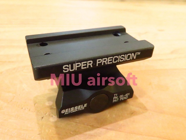 Ace1Arms Geissele Super Precision�����̎� T1/T2���̎ߎÎ������ώ��ݎ� BK