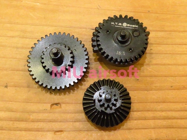 HTG�͎ގ������� CNC���Ф� �������َ��ގ������� �����ގ� 18:1