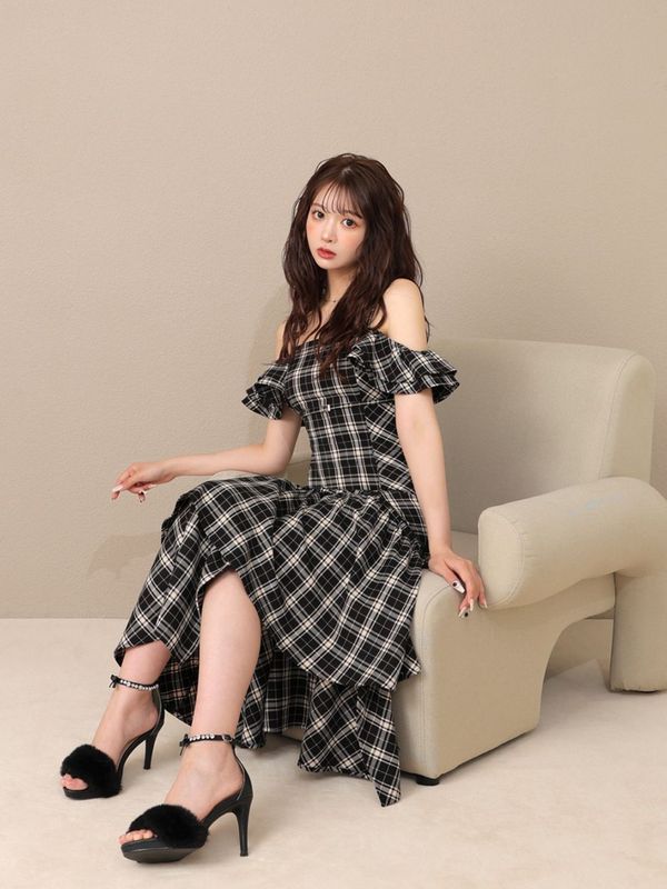 M me eme／Flower tulle mini onepiece(eme10700) | All Item