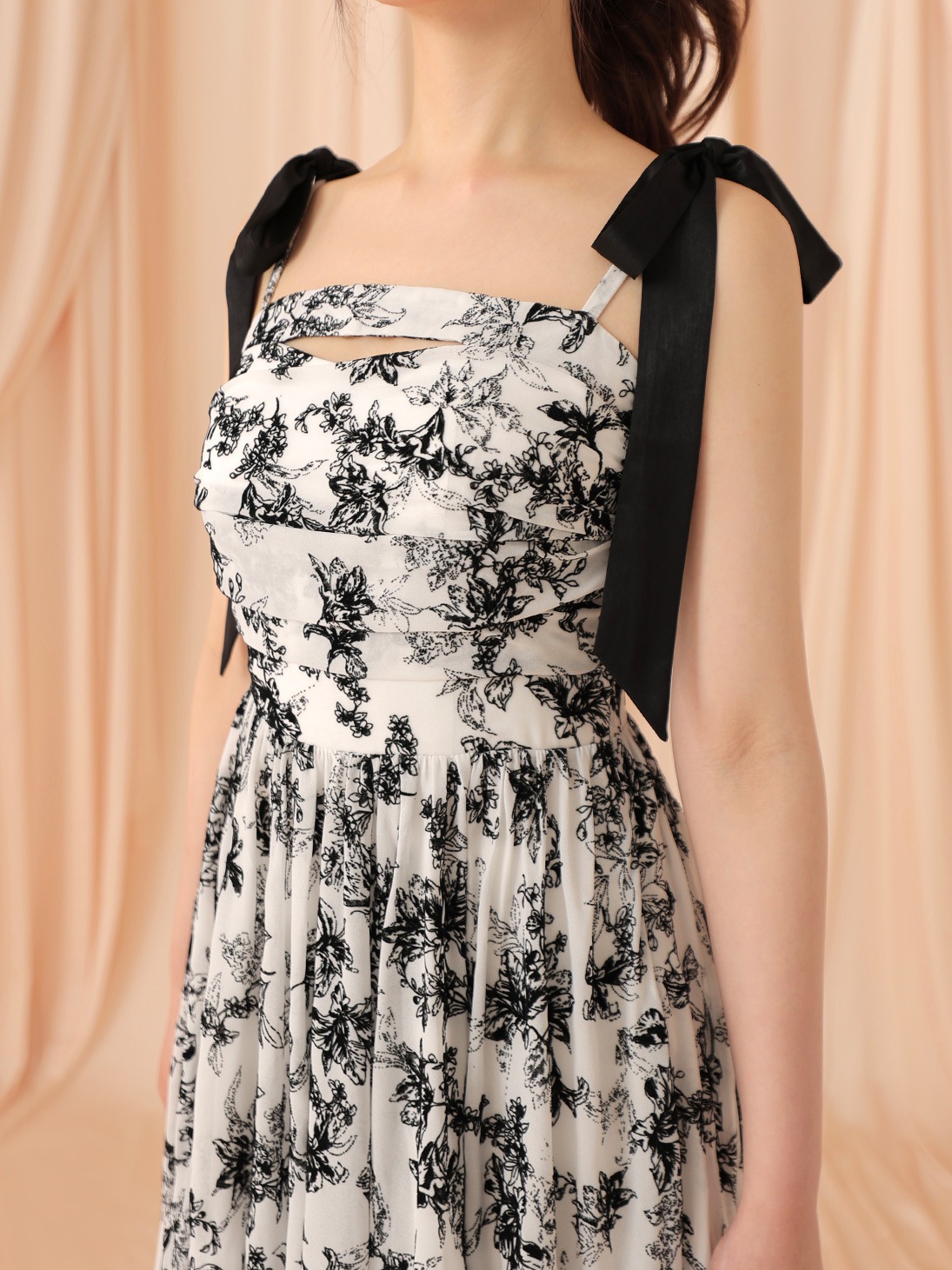 M me eme／【Pre Order】Flocky flower long onepiece【8月中旬