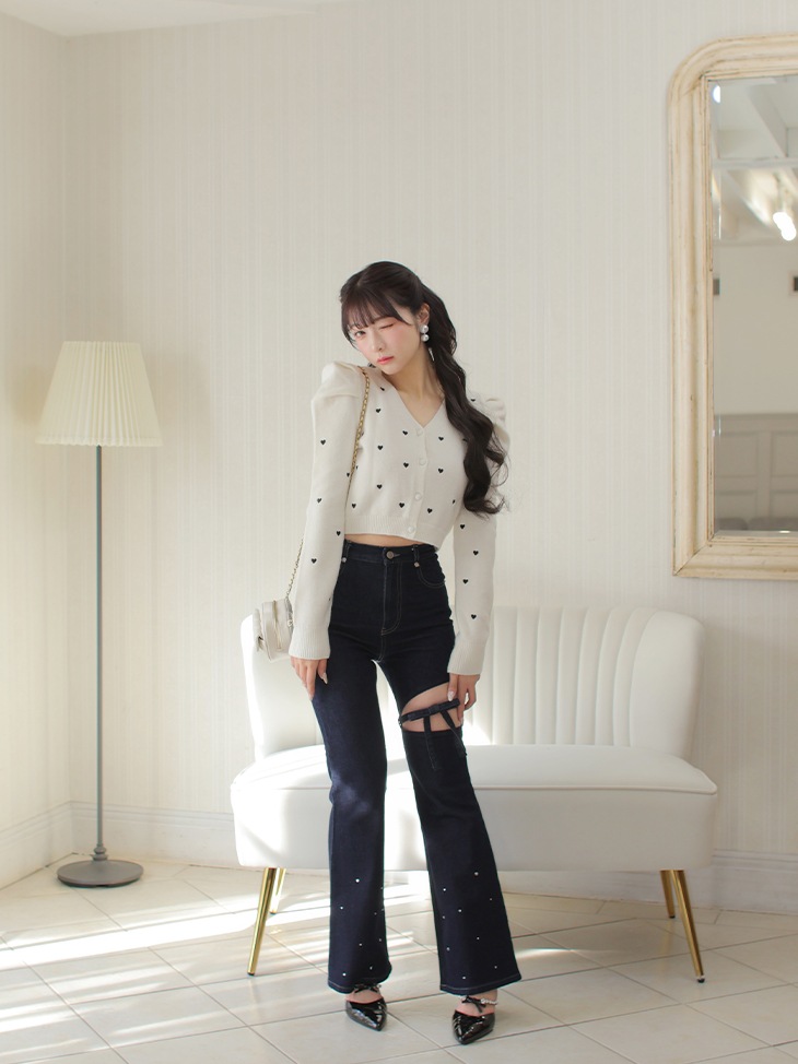 Heart embroidered knitted cardigan (eme10339)