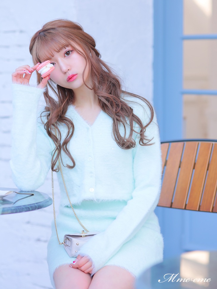 【sale】Sequin shaggy knit skirt(eme10216)