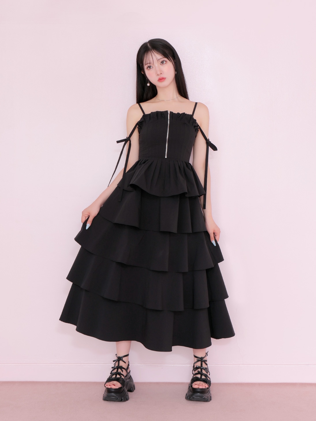 M me eme／Side ribbon tiered onepiece(eme10497) | All Item