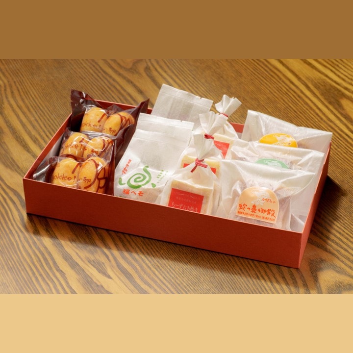 食品 本日最終⤵︎お菓子詰め合わせ！鼻セレブ ラーメン お茶 食品 お