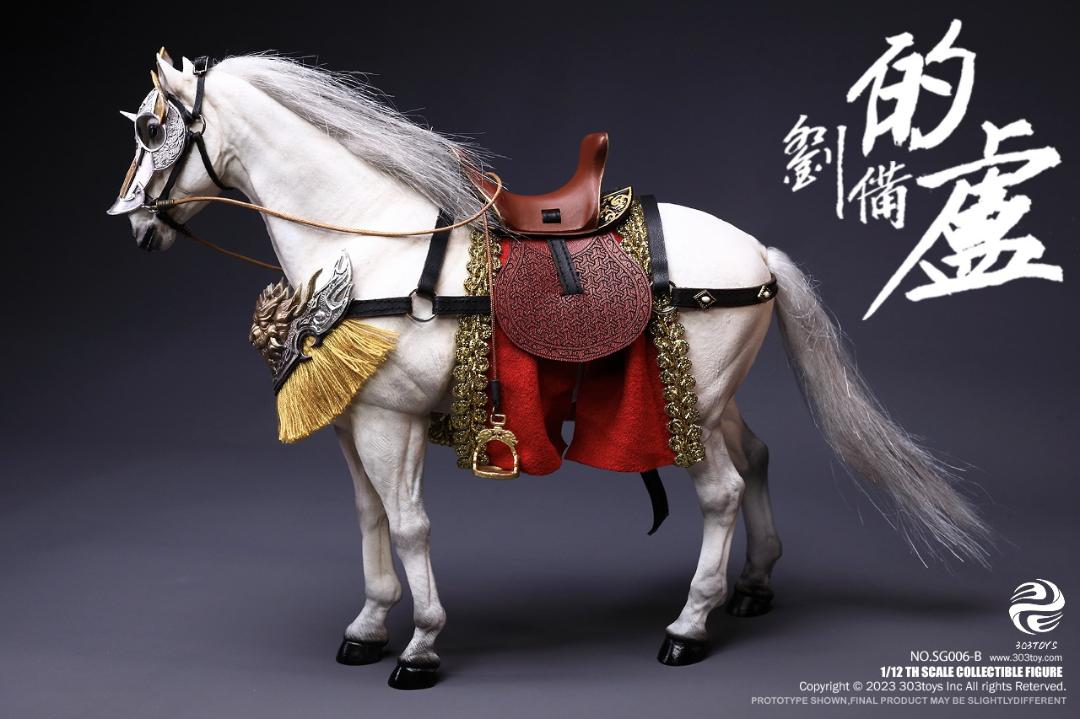 欅厚板　「劉備玄徳騎馬像」和彫　民藝 303TOYS 1/12 『三国志』 劉備 玄徳 豪華.Ver 戦馬 的盧 付き SG006-B
