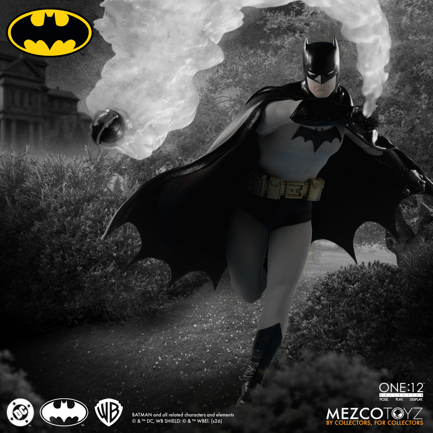 予約 Mezco Toyz 1/12 『バットマン: イヤーワン』 バットマン Batman