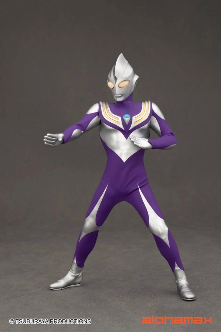 ALPHAMAX ウルトラマン ティガ スカイタイプ ライトアップ機能あり