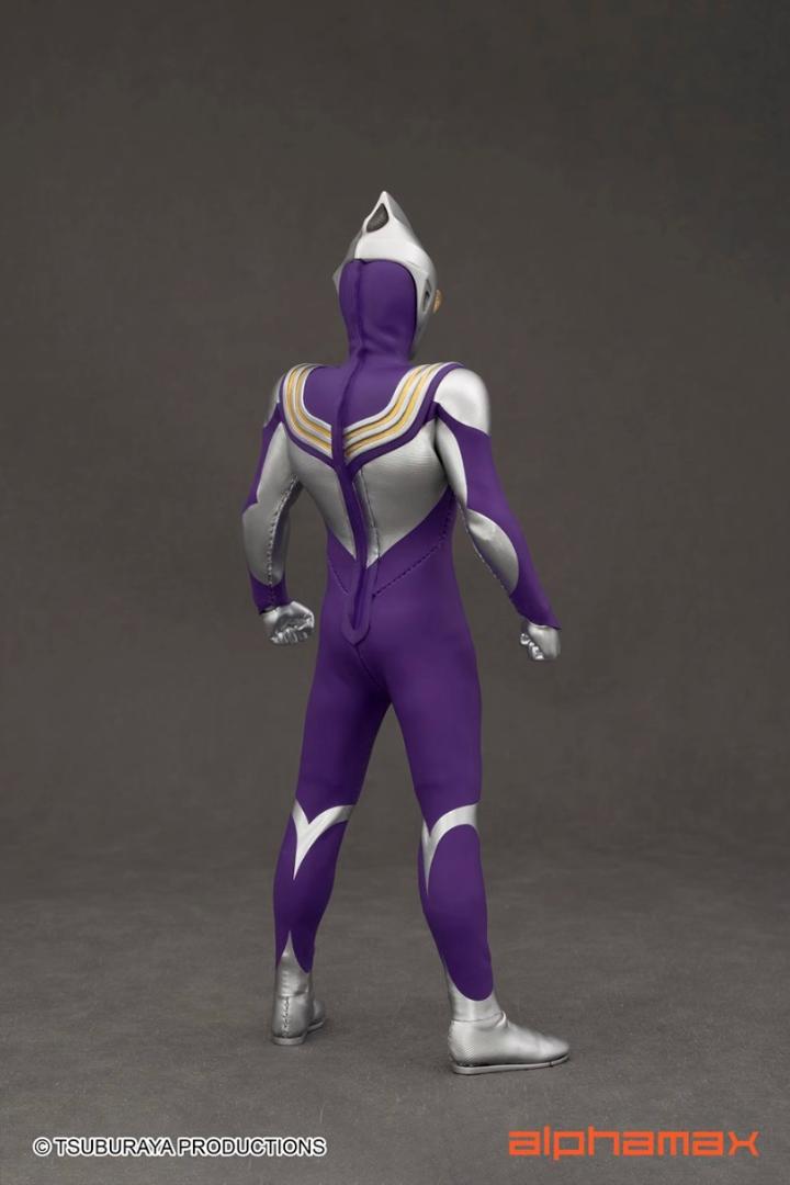 ALPHAMAX ウルトラマン ティガ スカイタイプ ライトアップ機能あり