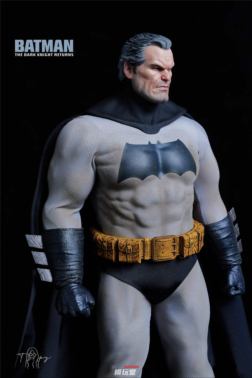 予約 Toopy Studios 1/6 『ダークナイト・リターンズ』 バットマン