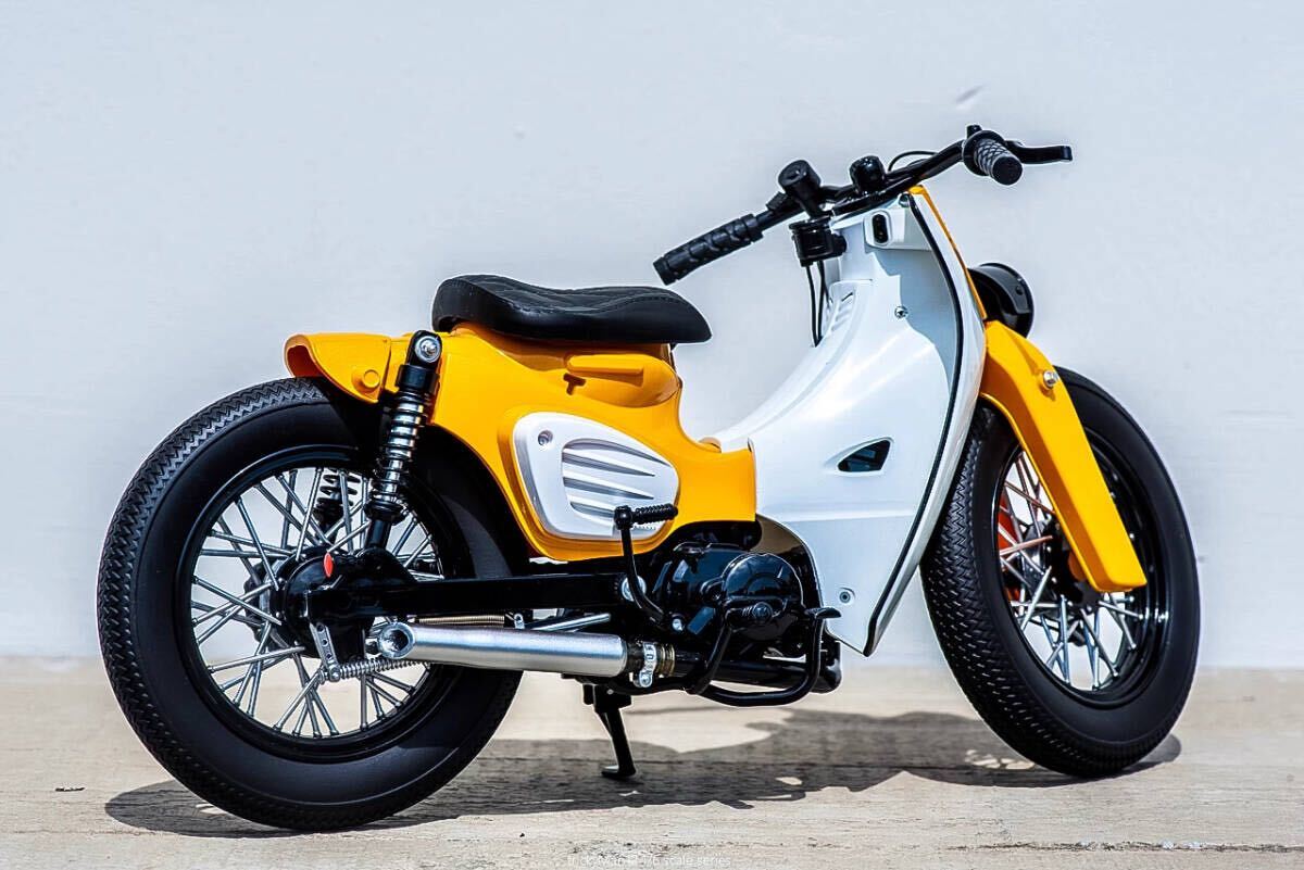 trickyMan12 1/6 ホンダ カブ スーパーカブ Yellow.Ver 未開封新品