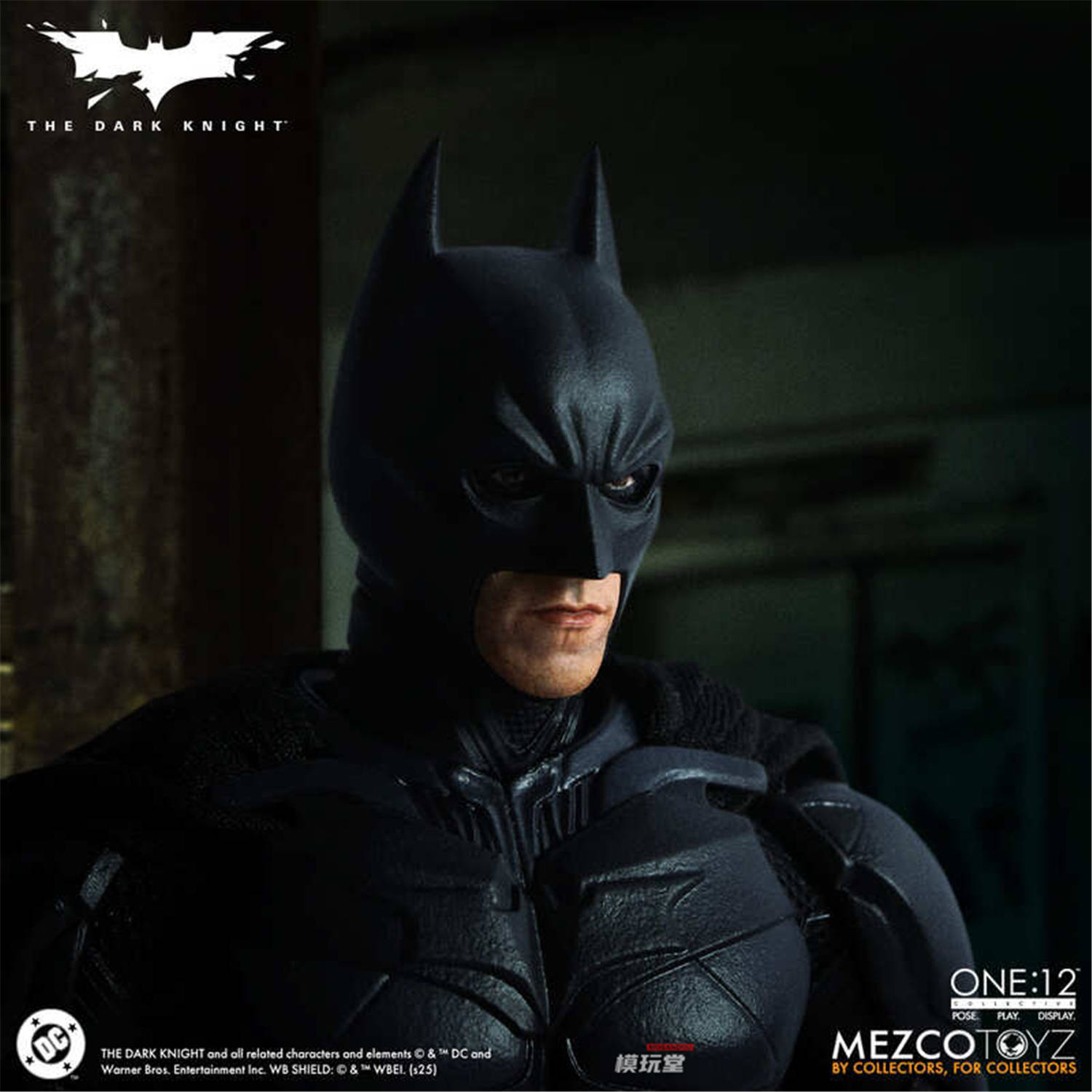 予約 Mezco Toyz 1/12 『ダークナイト：バットマン』 バットマン The