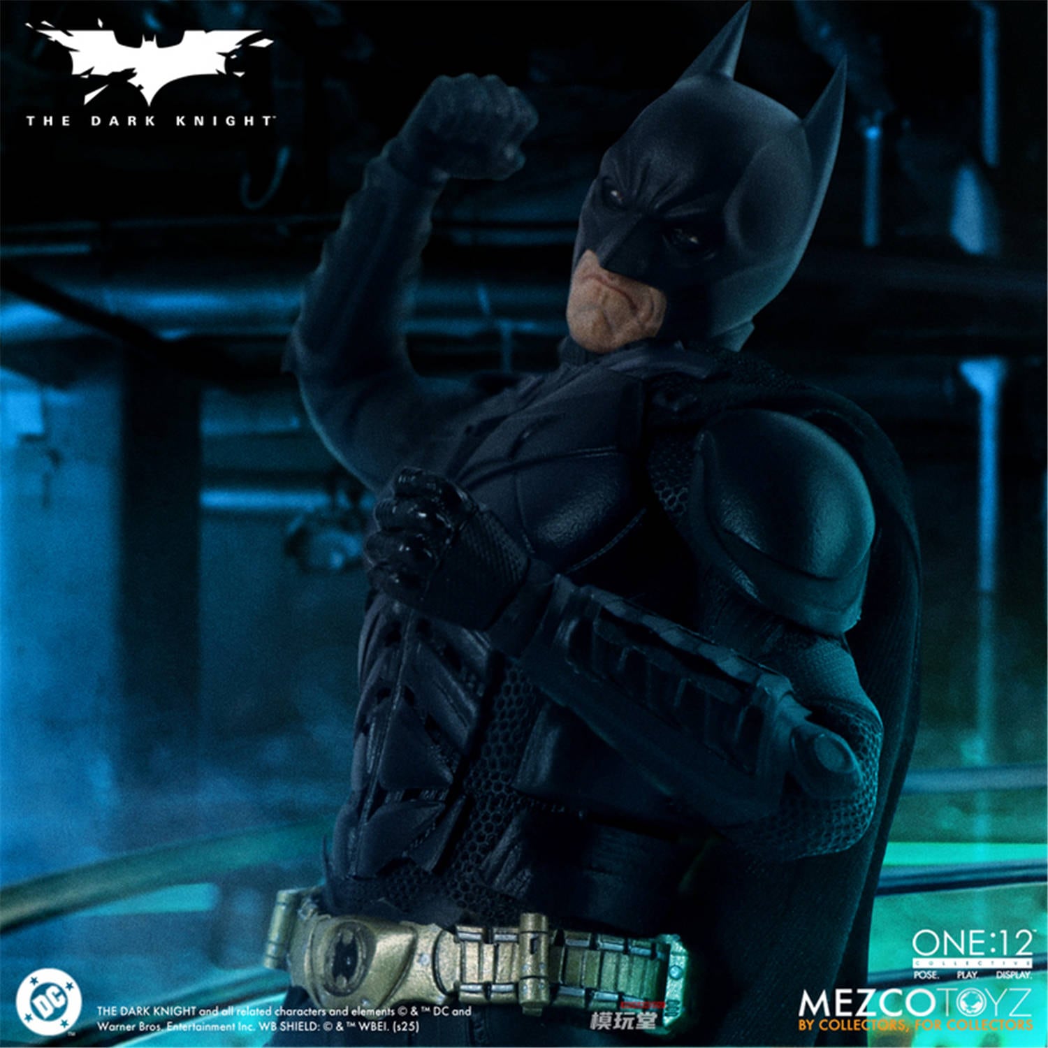 予約 Mezco Toyz 1/12 『ダークナイト：バットマン』 バットマン