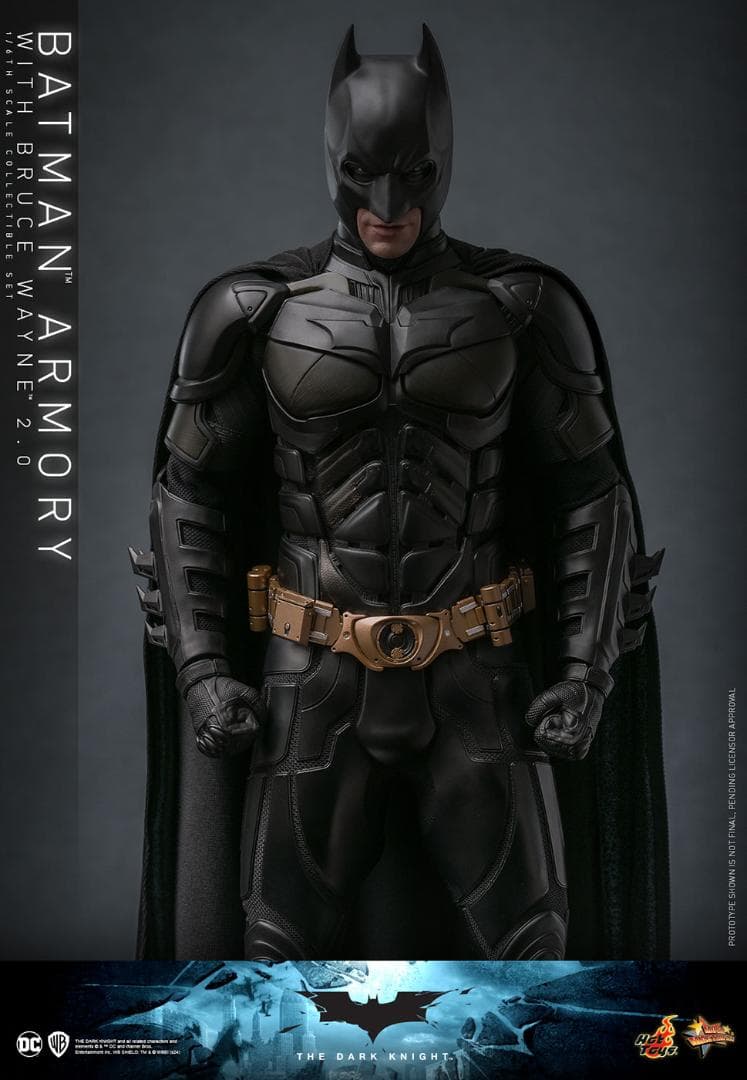 ホットトイズ 1/6 ダークナイト バットスーツ格納庫＆ブルース