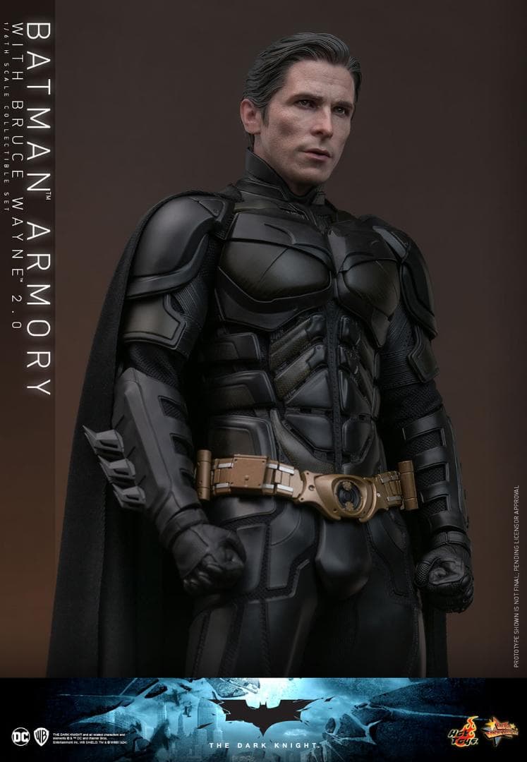 ホットトイズ 1/6 ダークナイト バットスーツ格納庫＆ブルース