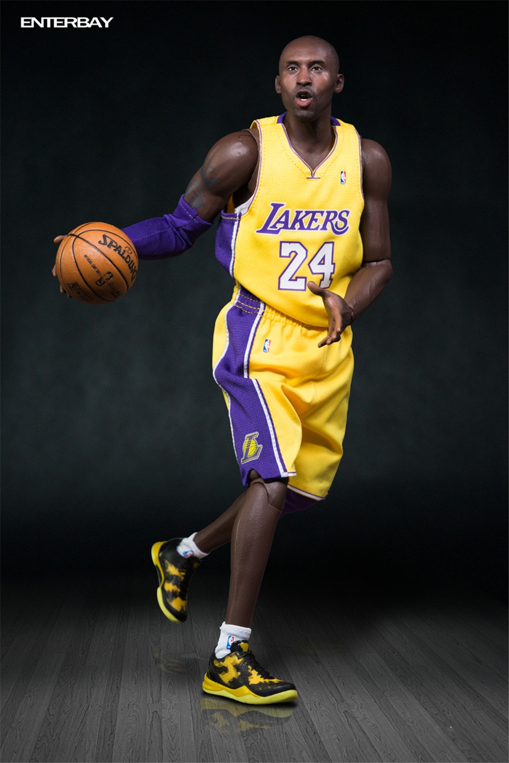 予約 ENTERBAY 1/6 『Real Masterpiece NBA Collection』 コービー