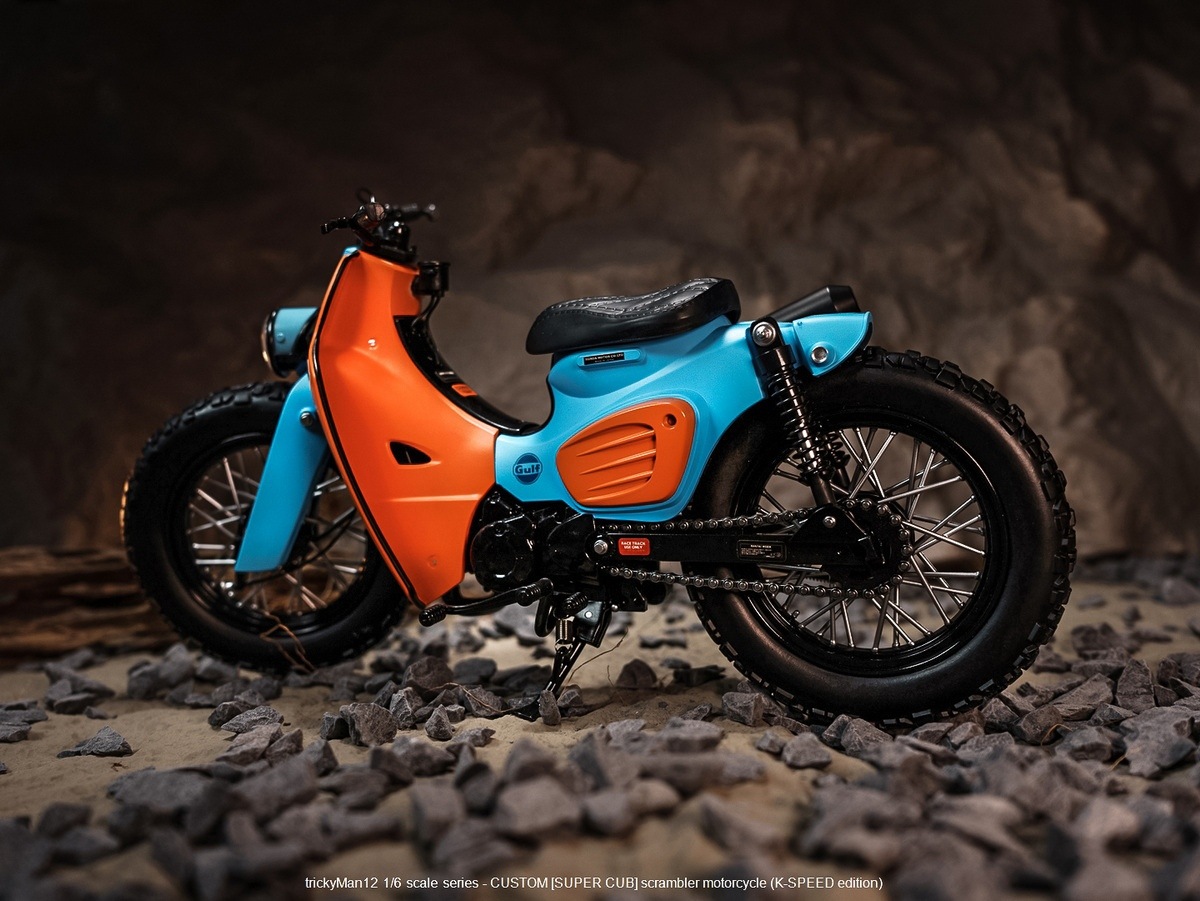 予約 trickyMan12 1/6 Super Cub Scrambler FB-10134B1 & FB-10134B2