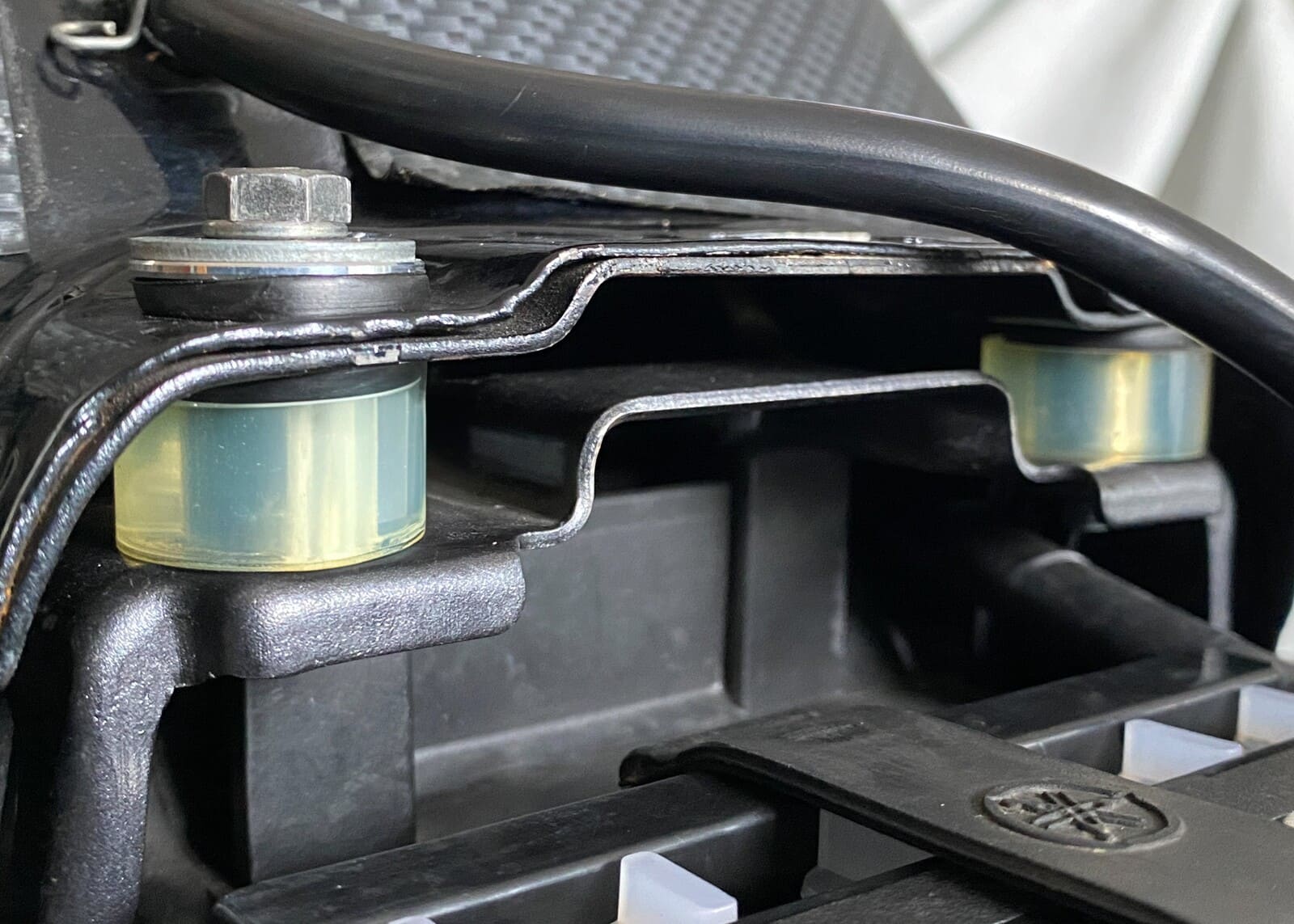 SRXキック用ロケーティングダンパーセット