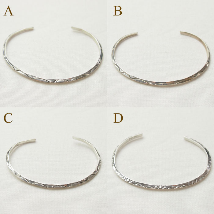 インディアン ジュエリー ナバホ スタンプワーク シルバーバングル