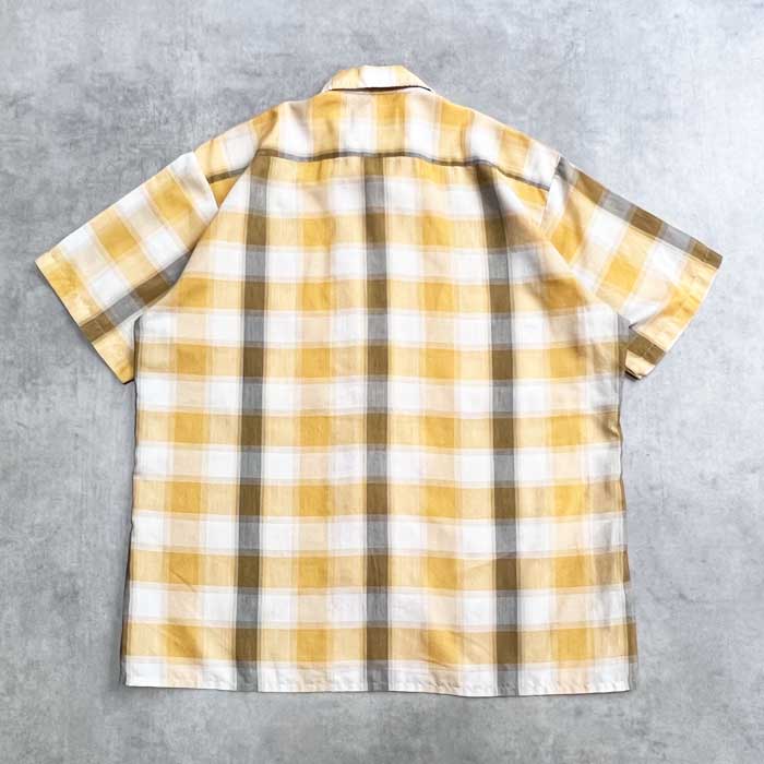 VINTAGE 70's MADACO MANHATTAN PERMANENTLY PRESSED OPEN COLLAR