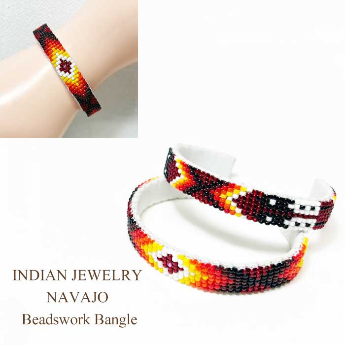 ナバホ 【マリーローラ】〖希少〗スターリングシルバー バングル  収納袋付き Indian Jewelry 》ホワイトバッファロー スタンプワーク