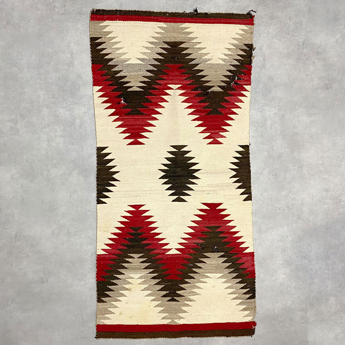 40s OLD NAVAJO HANDWOVEN TRIPLE CHEVRON DESIGH WOOL RUG 78×155 ヴィンテージ ...