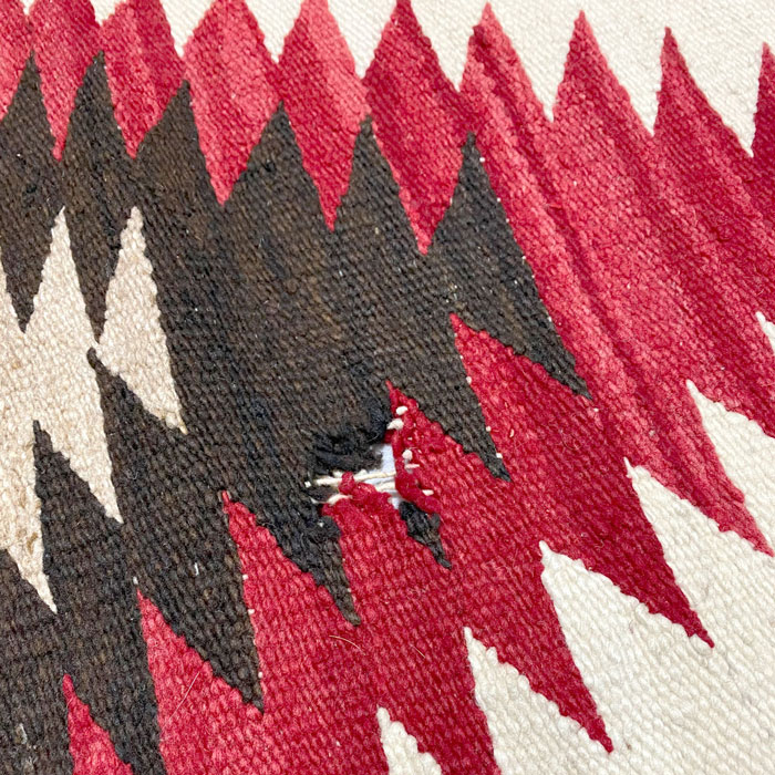 40s OLD NAVAJO HANDWOVEN TRIPLE CHEVRON DESIGH WOOL RUG 78×155