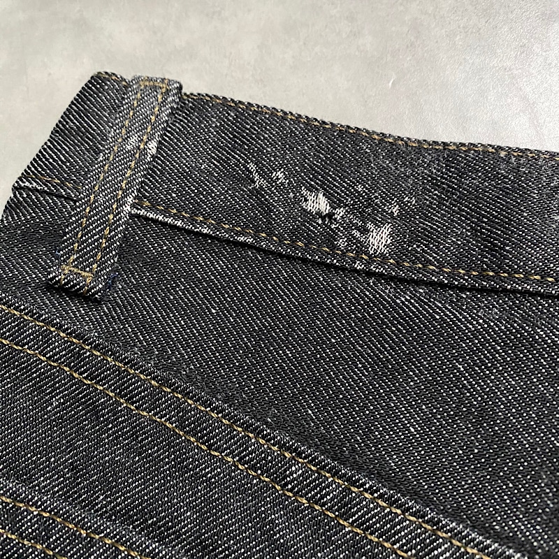 DEADSTOCK 90's Levi's 501-0658 Yarn Dyed BLACK Made in USA W30L30