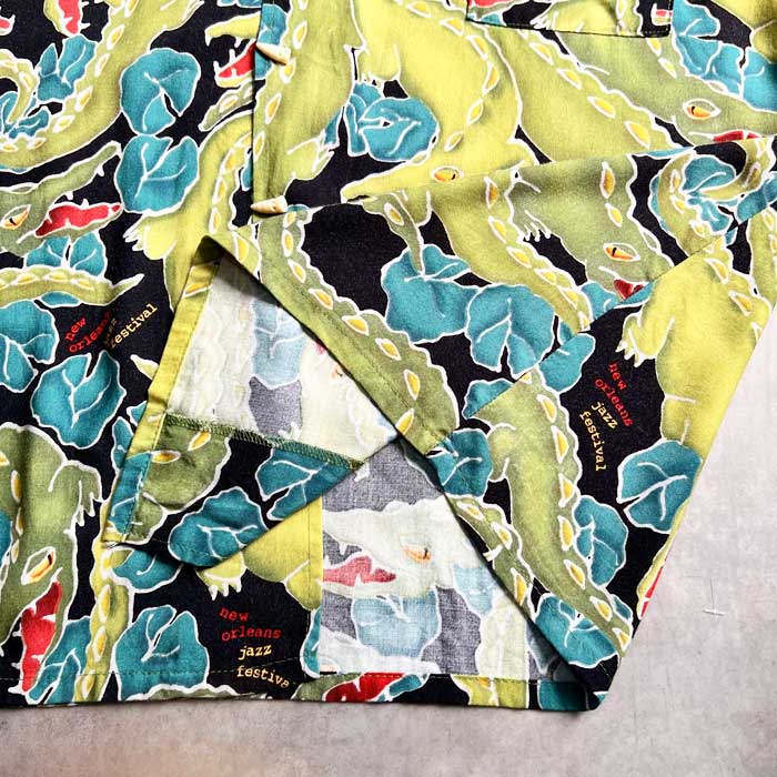 90'S BAYOU WEAR ALLIGATOR PRINT NEW ORLEANS JAZZ FESTIVAL SHORT