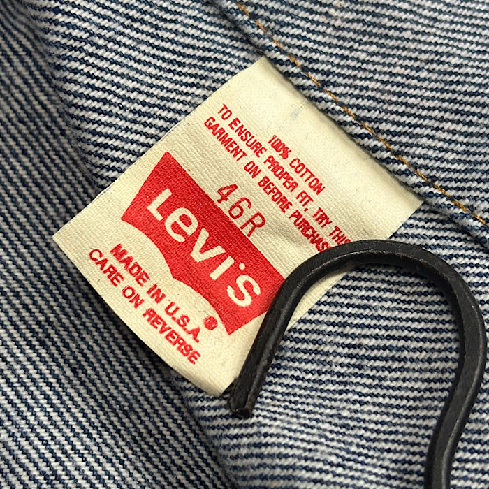 80's LEVI'S 70506-0216 Denim Trucker Jacket SIZE/46R Made in USA
