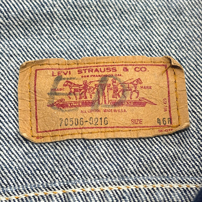 80's LEVI'S 70506-0216 Denim Trucker Jacket SIZE/46R Made in USA