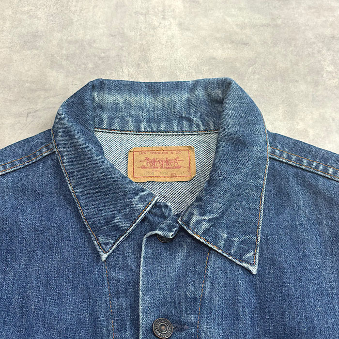 80's LEVI'S 70506-0216 Denim Trucker Jacket SIZE/48 Made in Canada