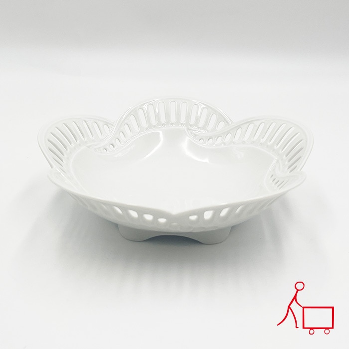 136【A品・B品込み】透かし五つ葉皿中