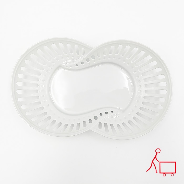 142【A品・B品込み】透かし二つ葉皿小