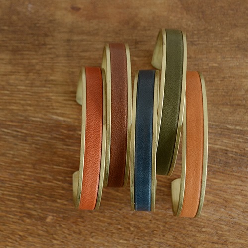 pot] 栃木レザー バングル blpt0036 | その他革小物 | ベルト専門店