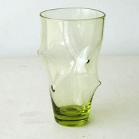 �ͤ��ܥӥ����饹